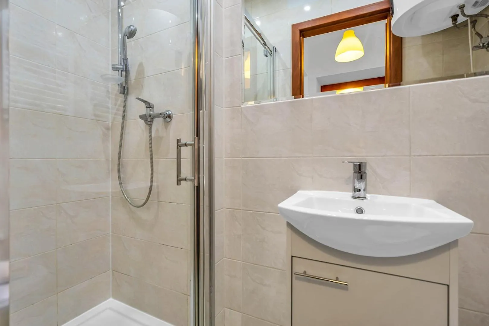 Finlandzka 5A By Homeprime Warsaw 0*,